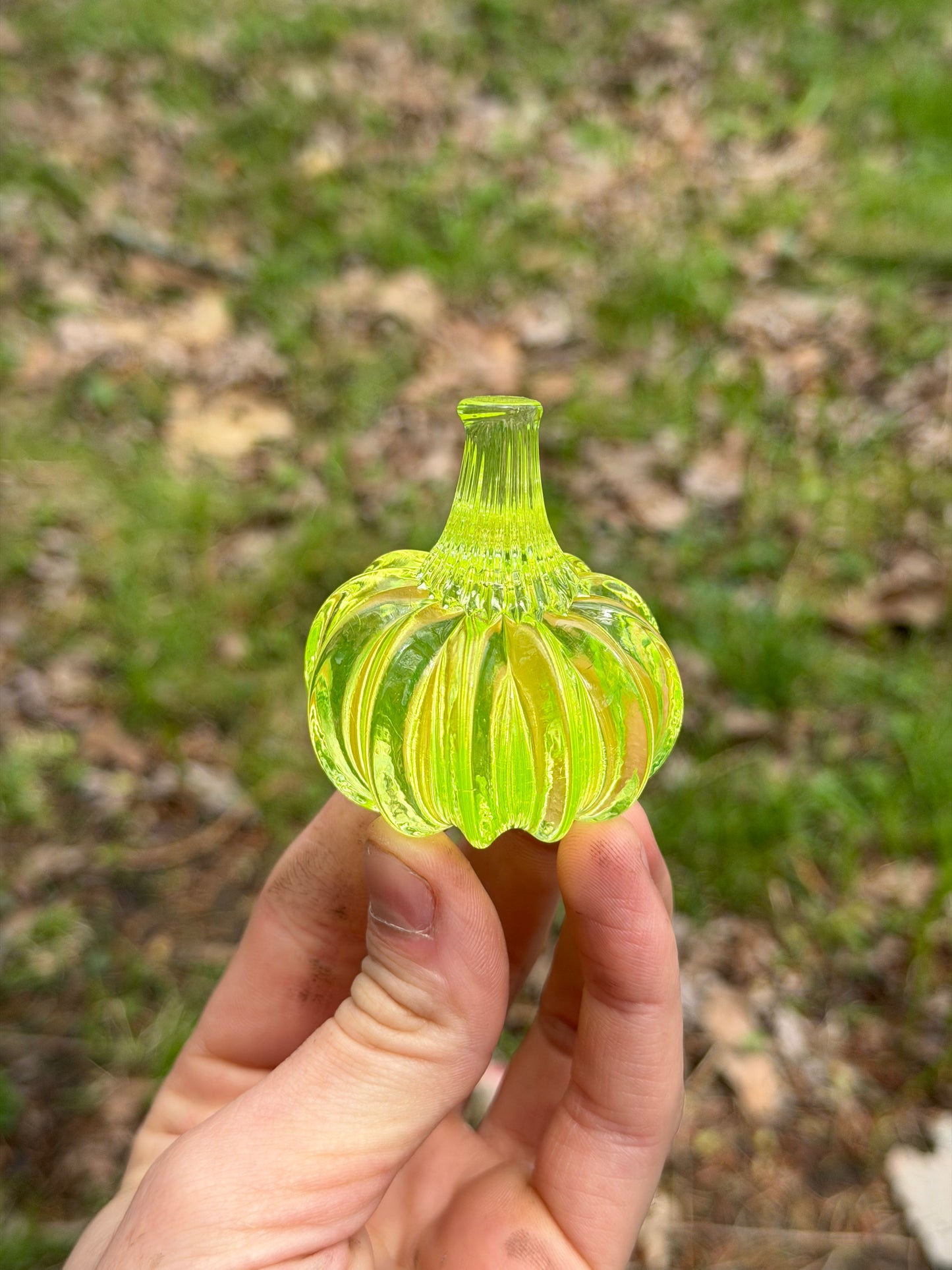Uranium glass pumpkin