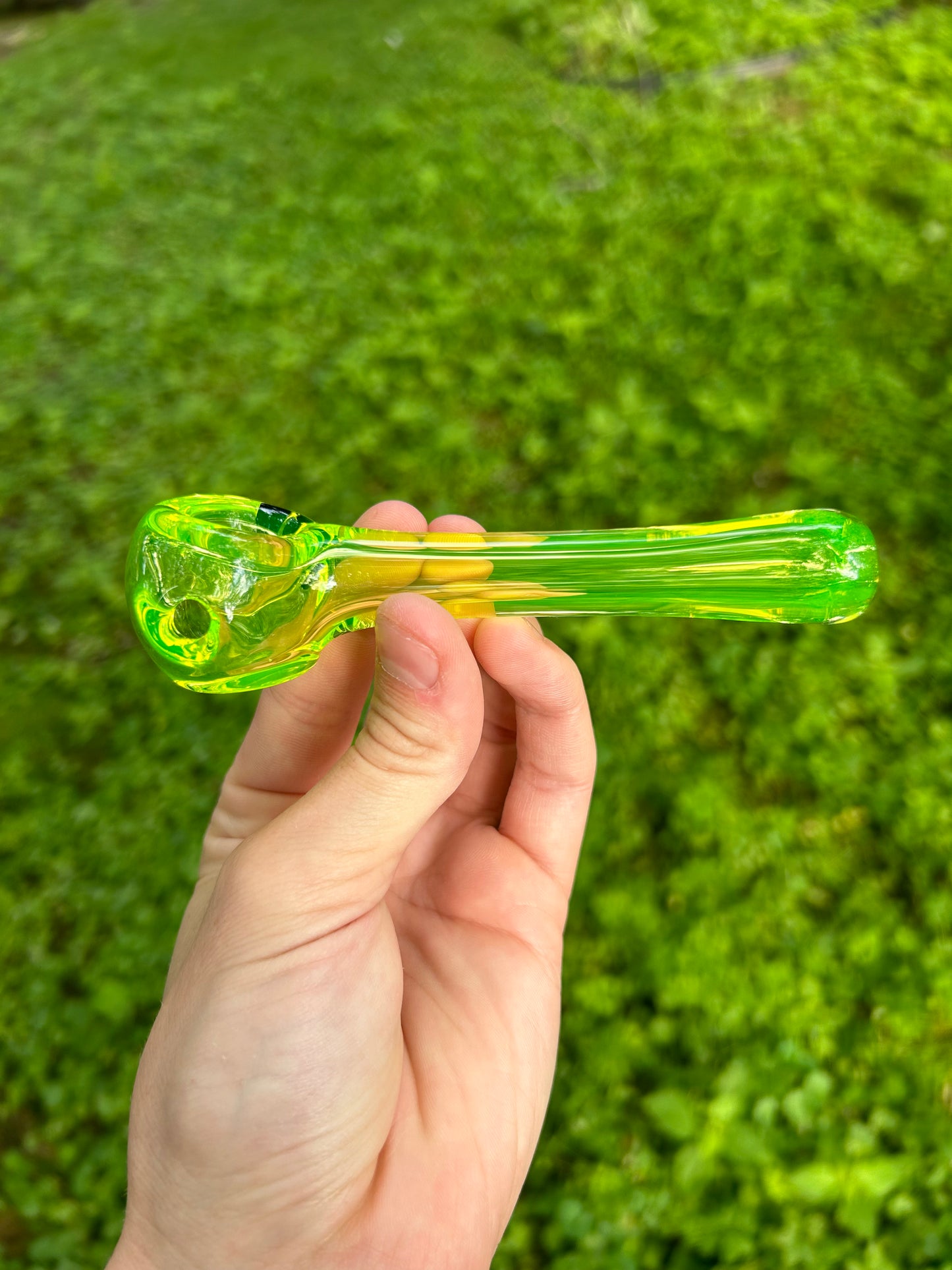 Uranium Glass Pipe