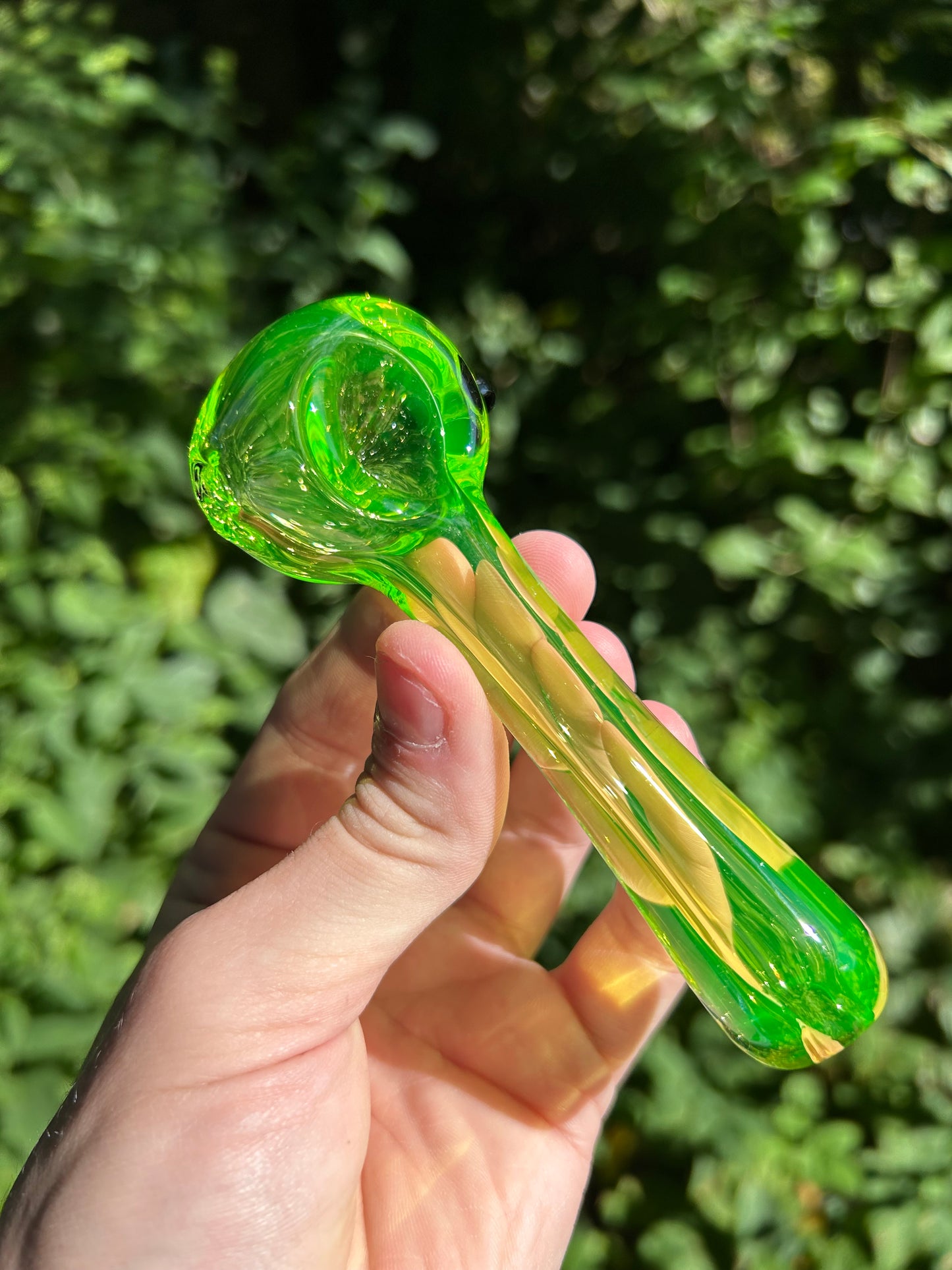 Uranium Glass Pipe