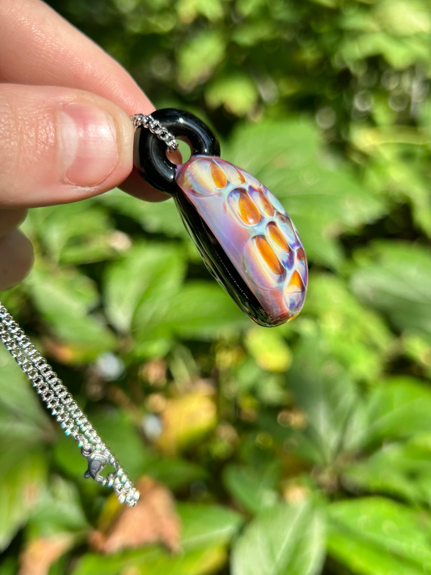 Amber Purple Pendant (Red/Pink UV)