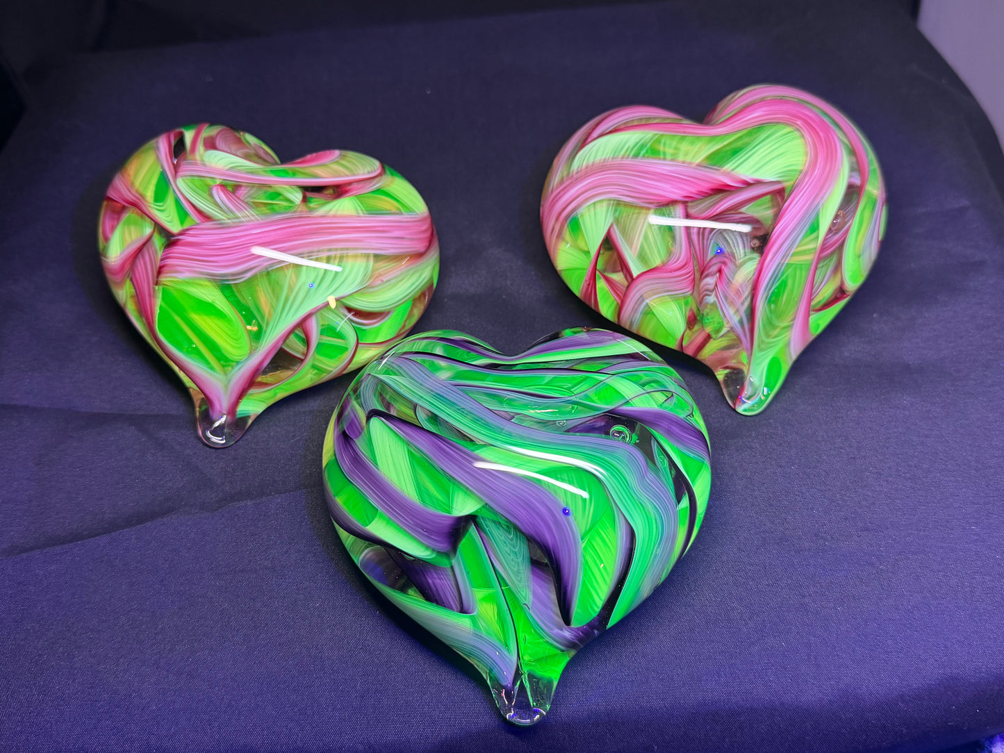 [PRE-ORDER] Uranium Swirl Heart