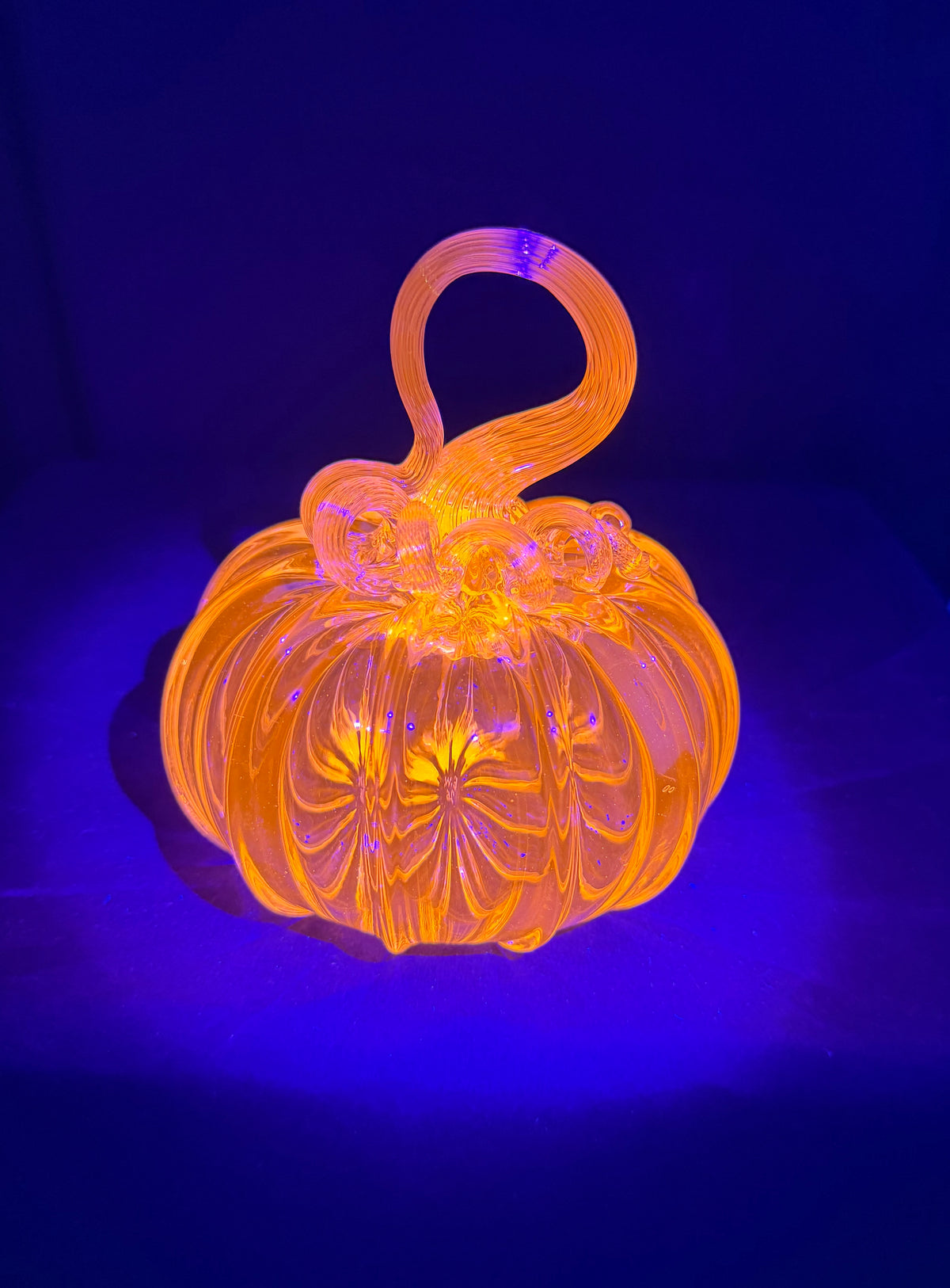 Samarium Glass Pumpkin