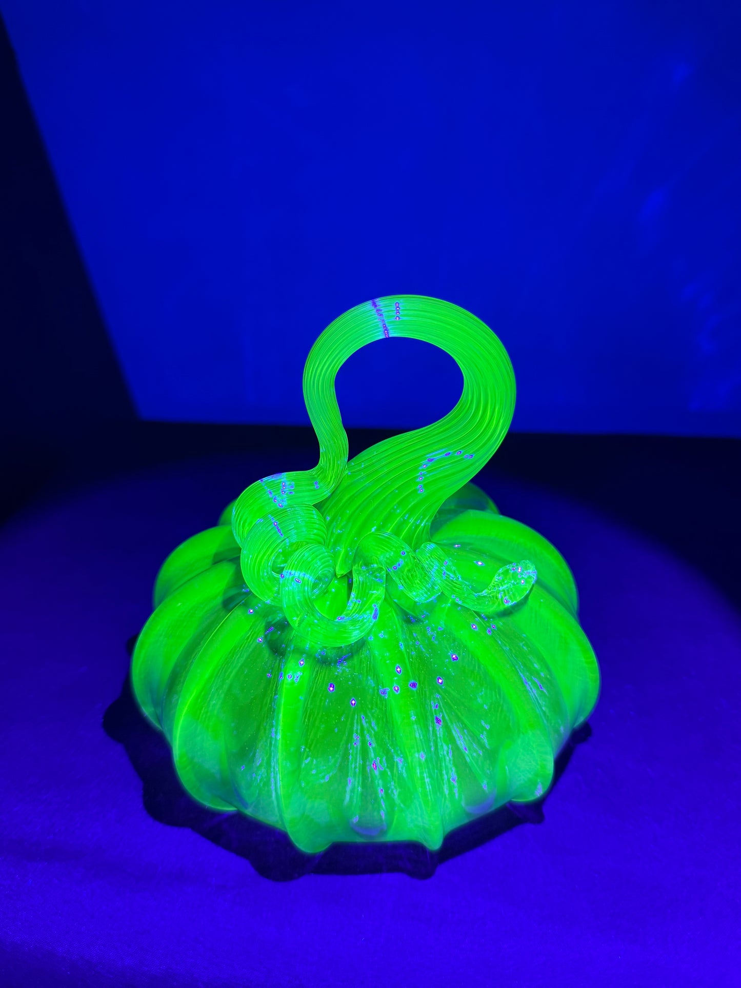 Recycled Uranium Glass Pumpkin