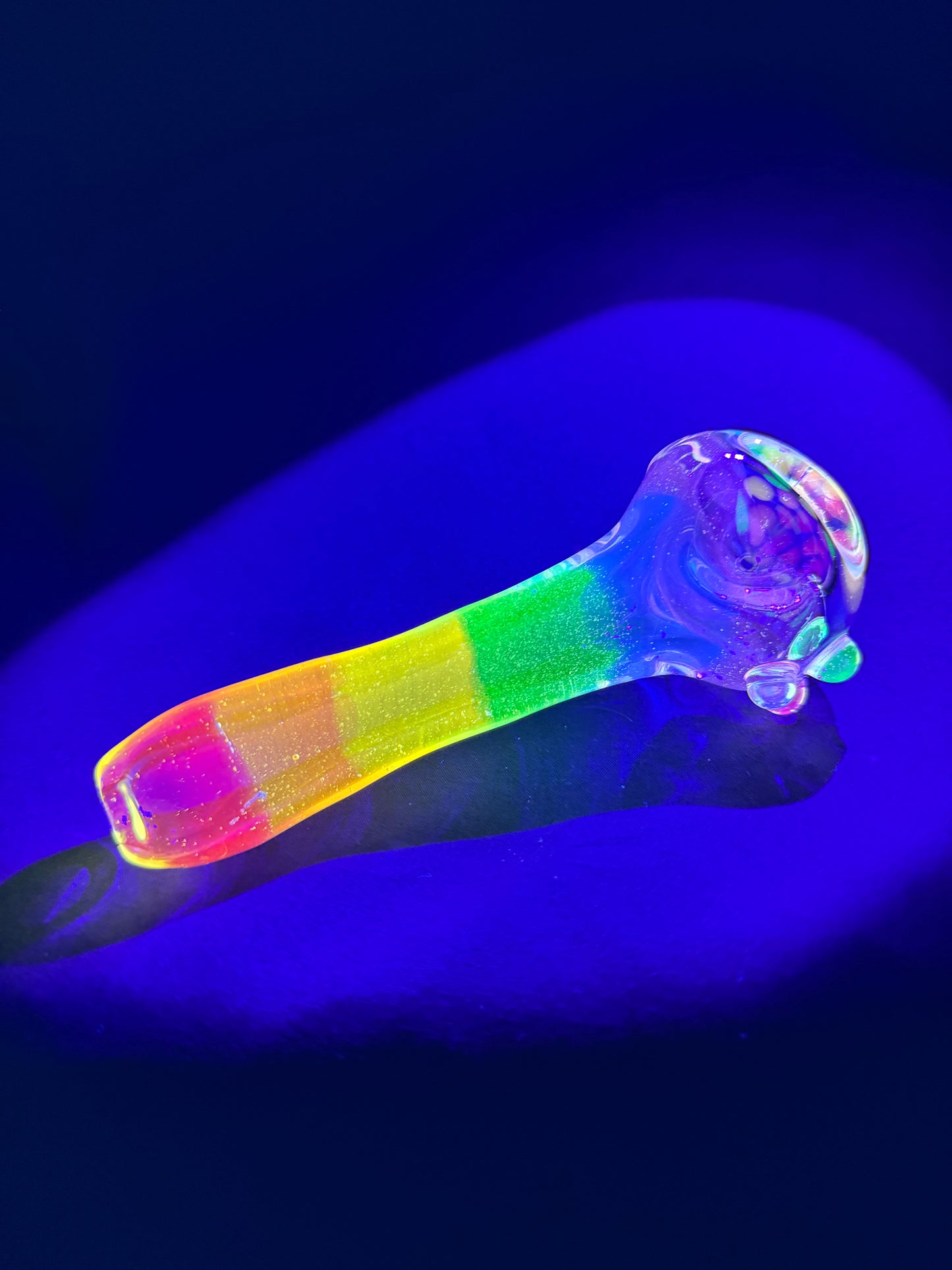 UV Rainbow Pipe