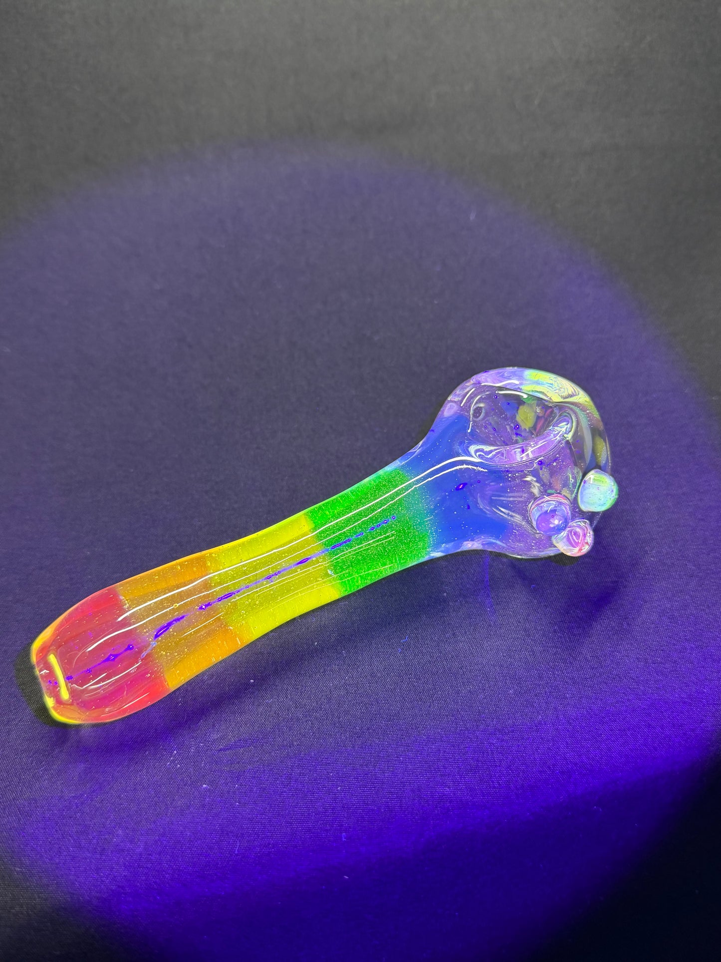 UV Rainbow Pipe