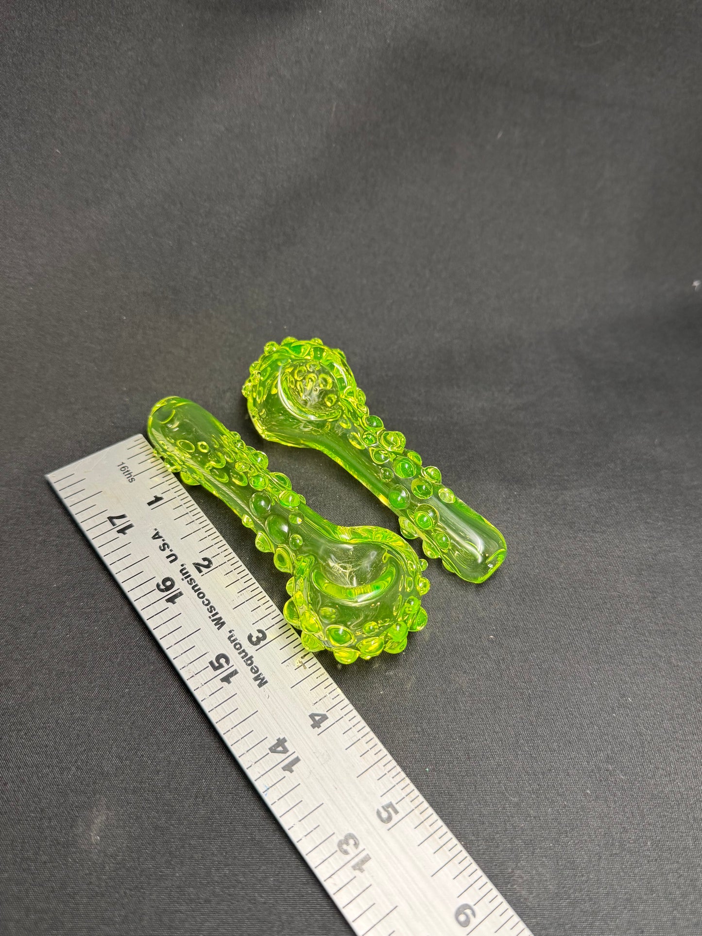 Small Uranium Glass Pipe