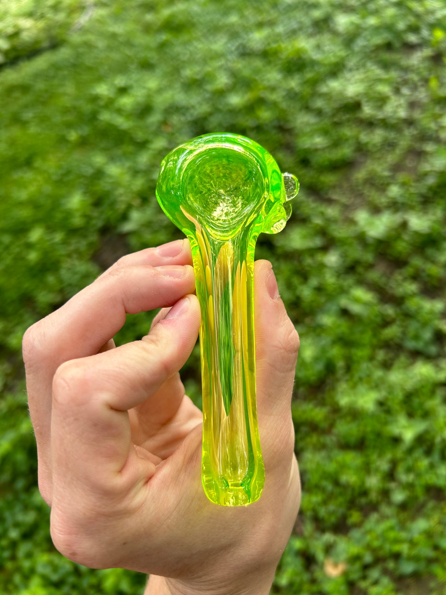 Uranium Glass Pipe