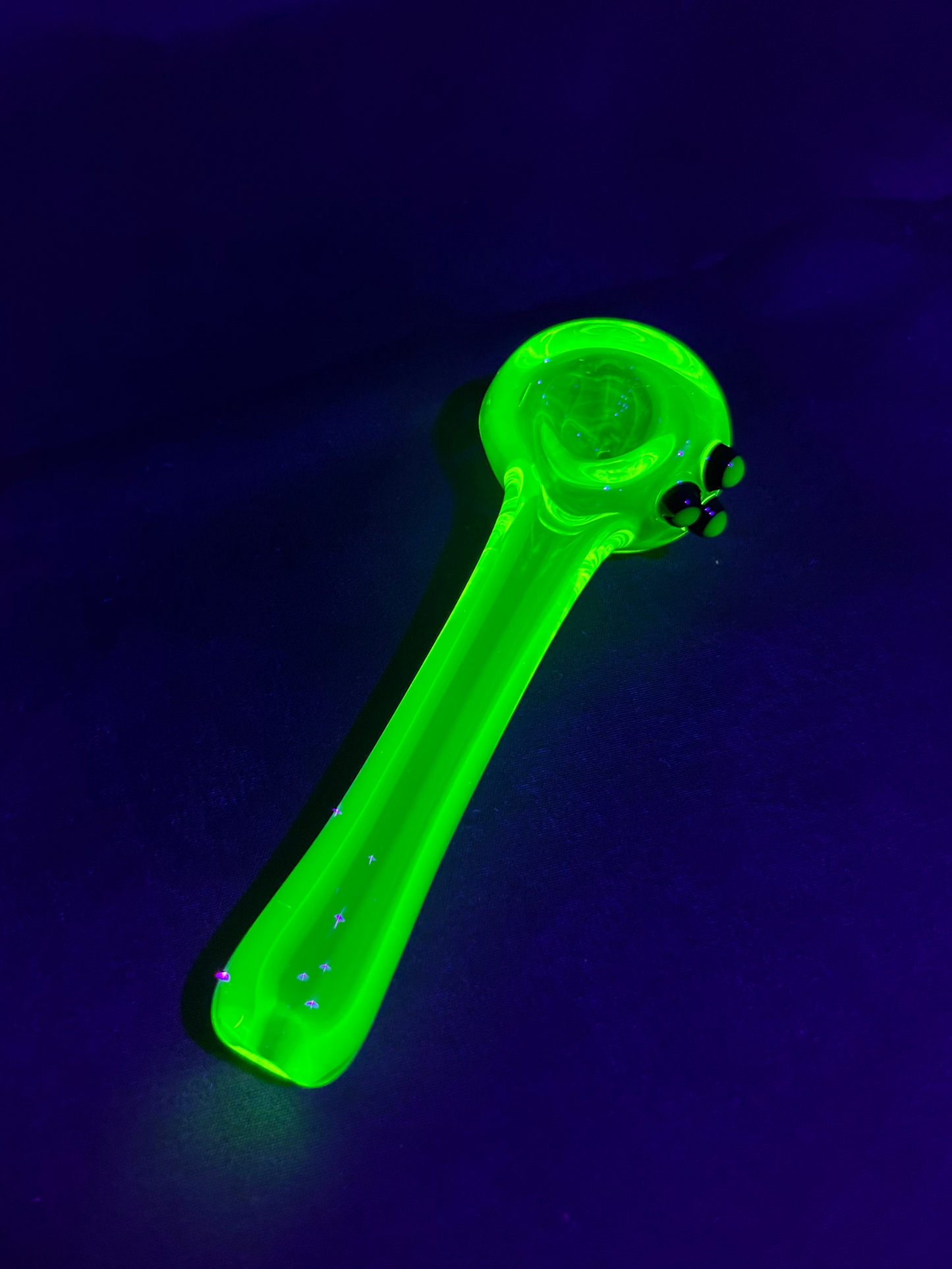 Uranium Glass Pipe