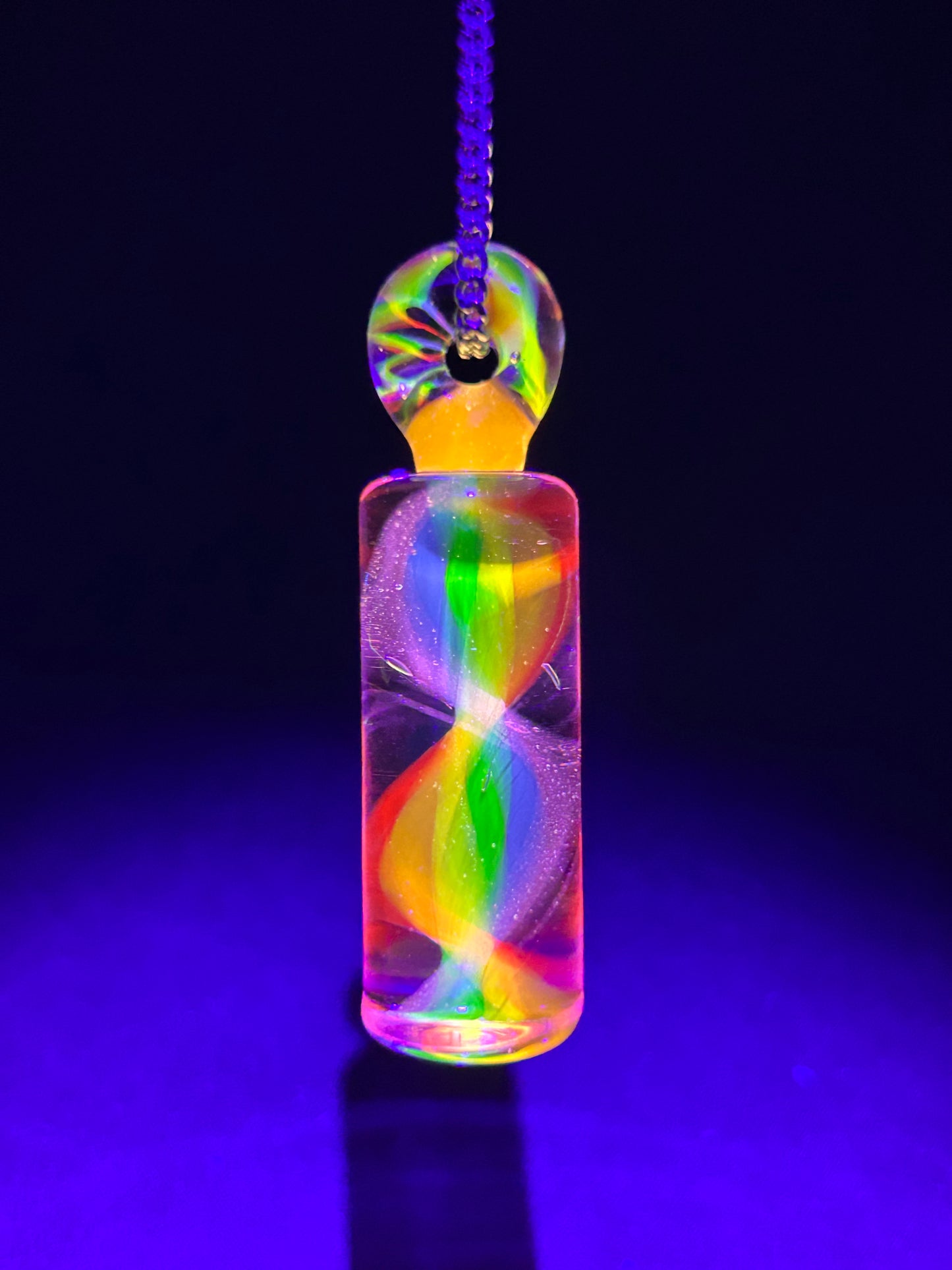 UV Rainbow Twist Pendent