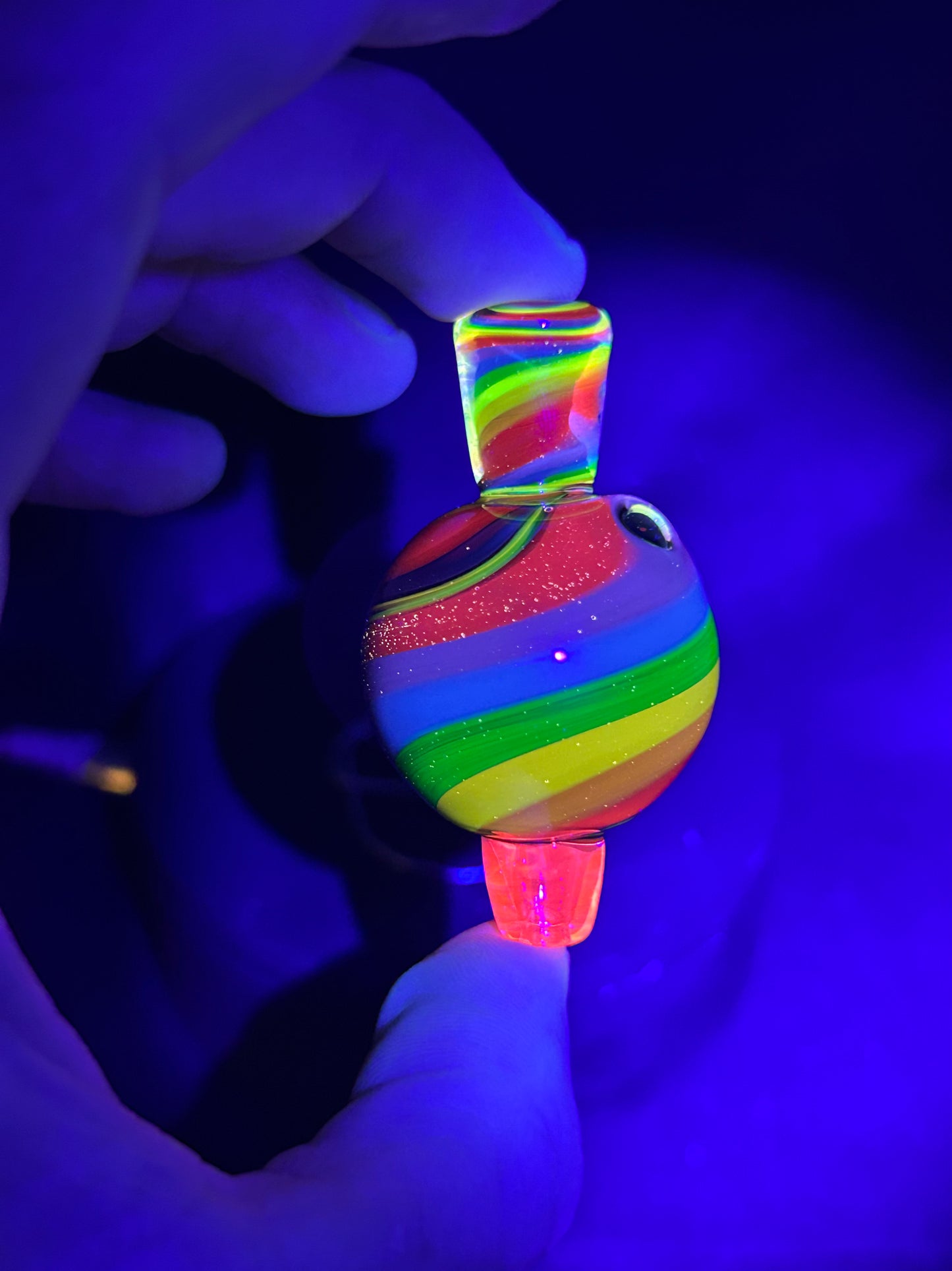 UV Rainbow Bubble Cap