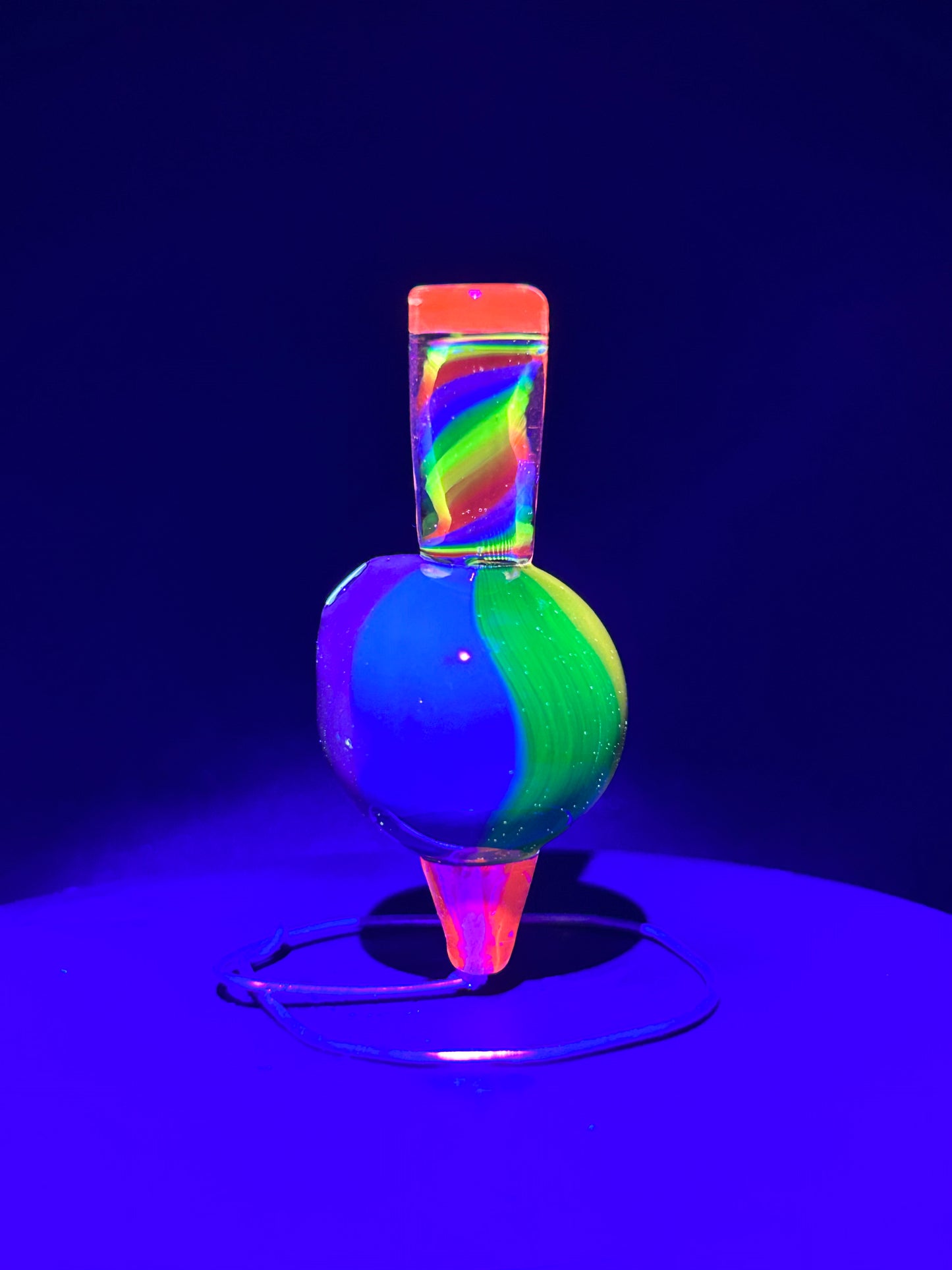 UV Rainbow Bubble Cap